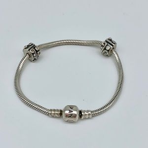 LIKE NEW Pandora bracelet with locks